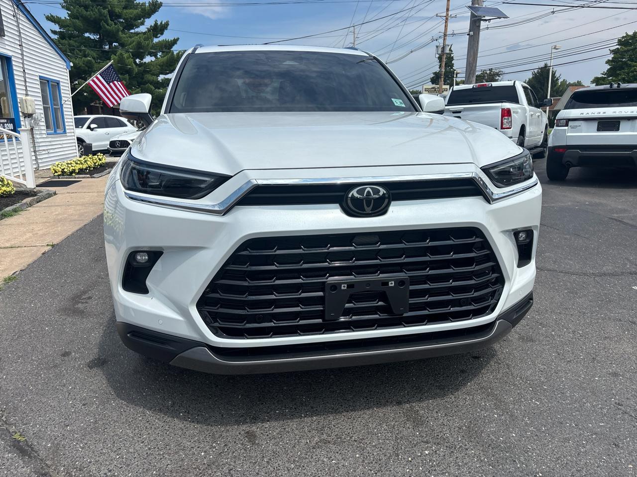 Toyota Grand Highlander Platinum AWD (Natl) 2025