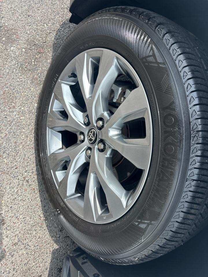 Toyota Grand Highlander Platinum AWD (Natl) 2025