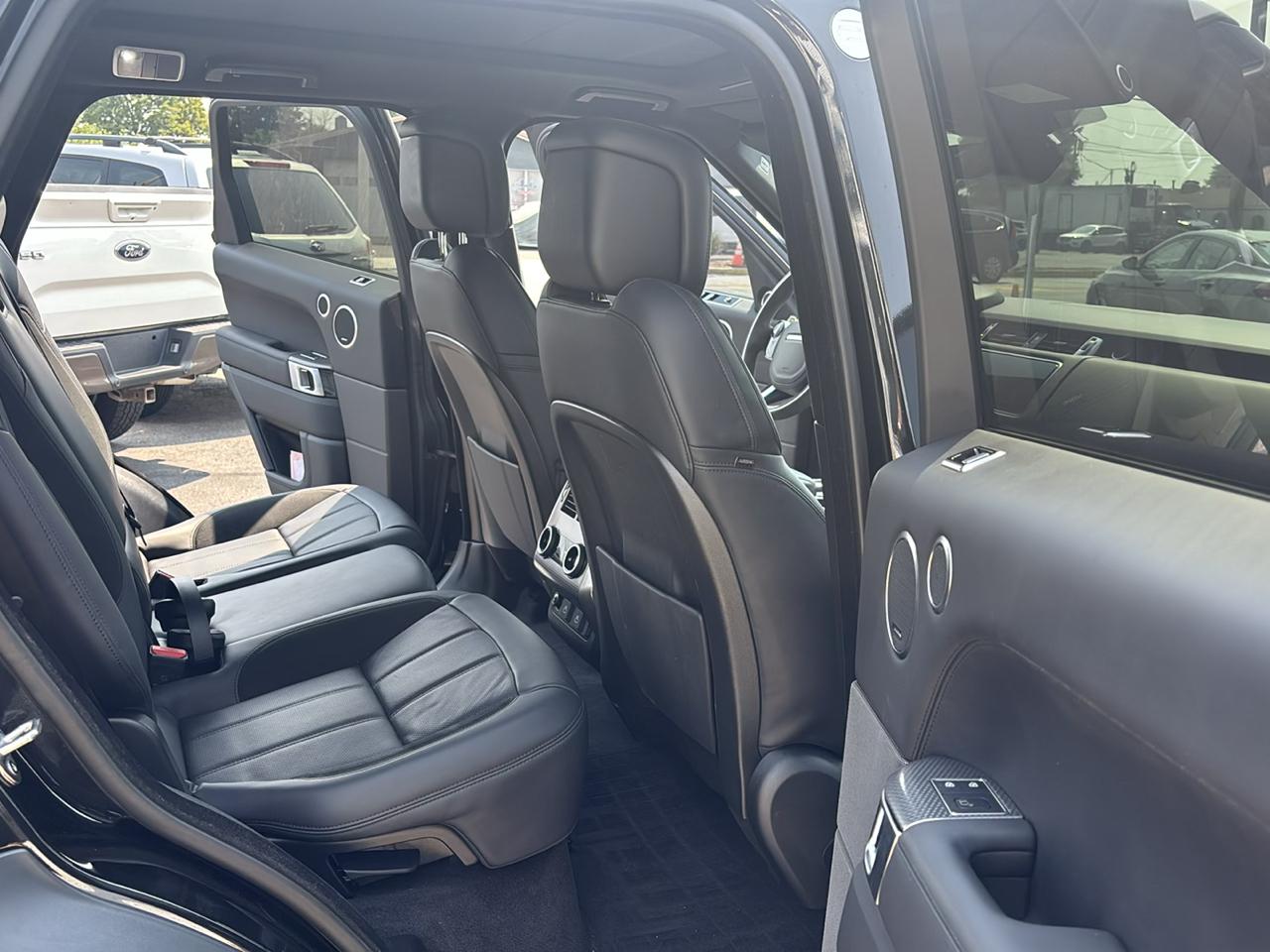 Land Rover Range Rover Sport Turbo i6 MHEV HST 2022