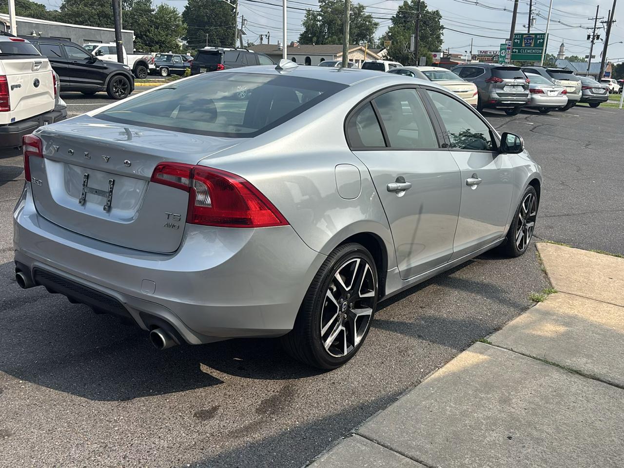 Volvo S60 T5 AWD Dynamic 2017