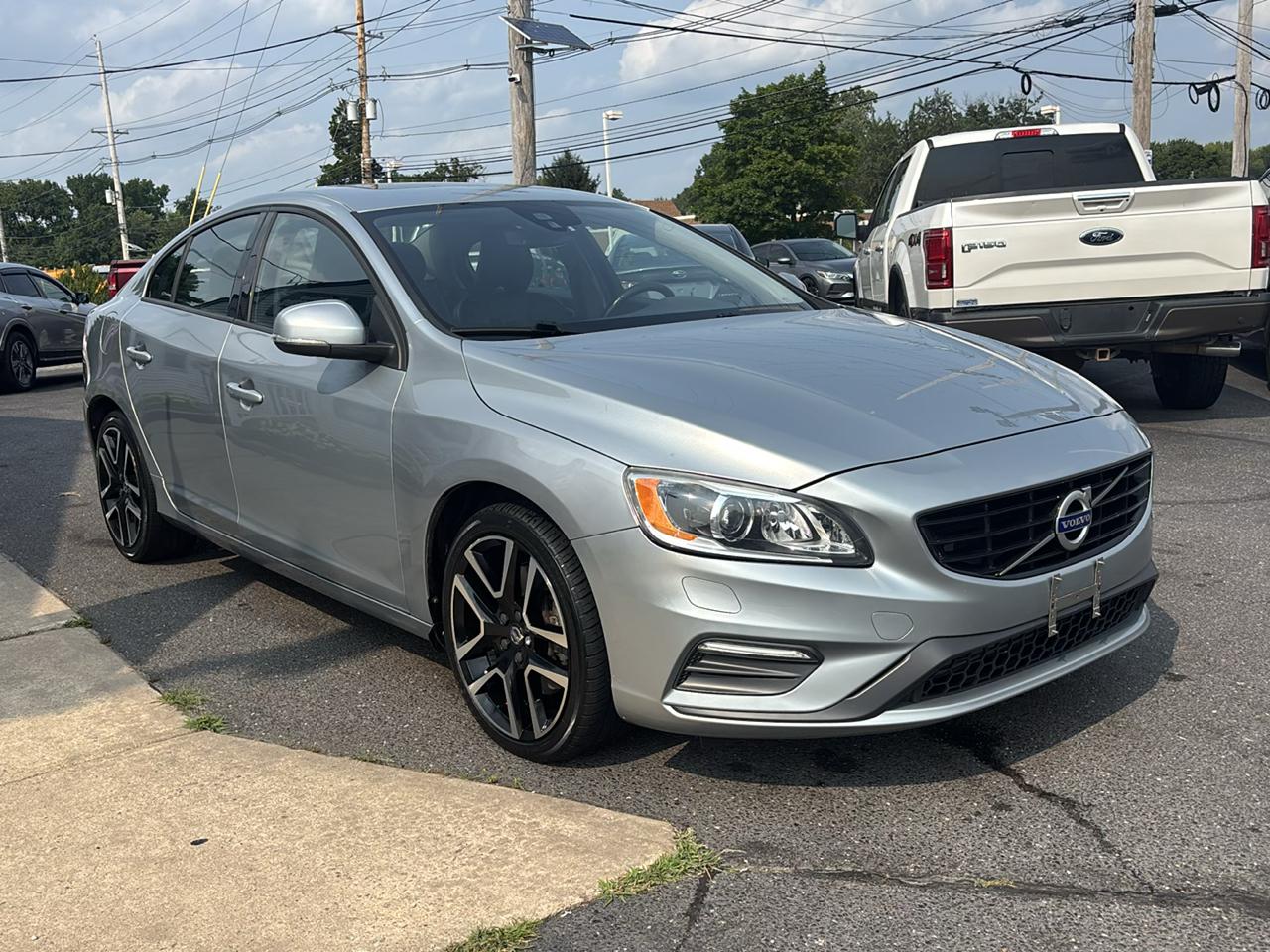 Volvo S60 T5 AWD Dynamic 2017