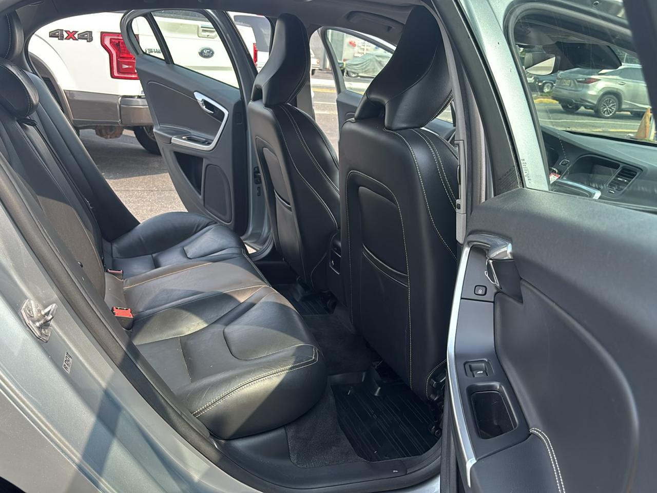 Volvo S60 T5 AWD Dynamic 2017