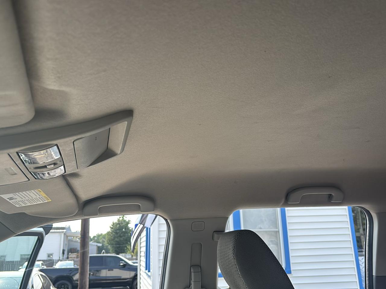 Nissan Frontier 4WD Crew Cab LWB Auto SV 2015