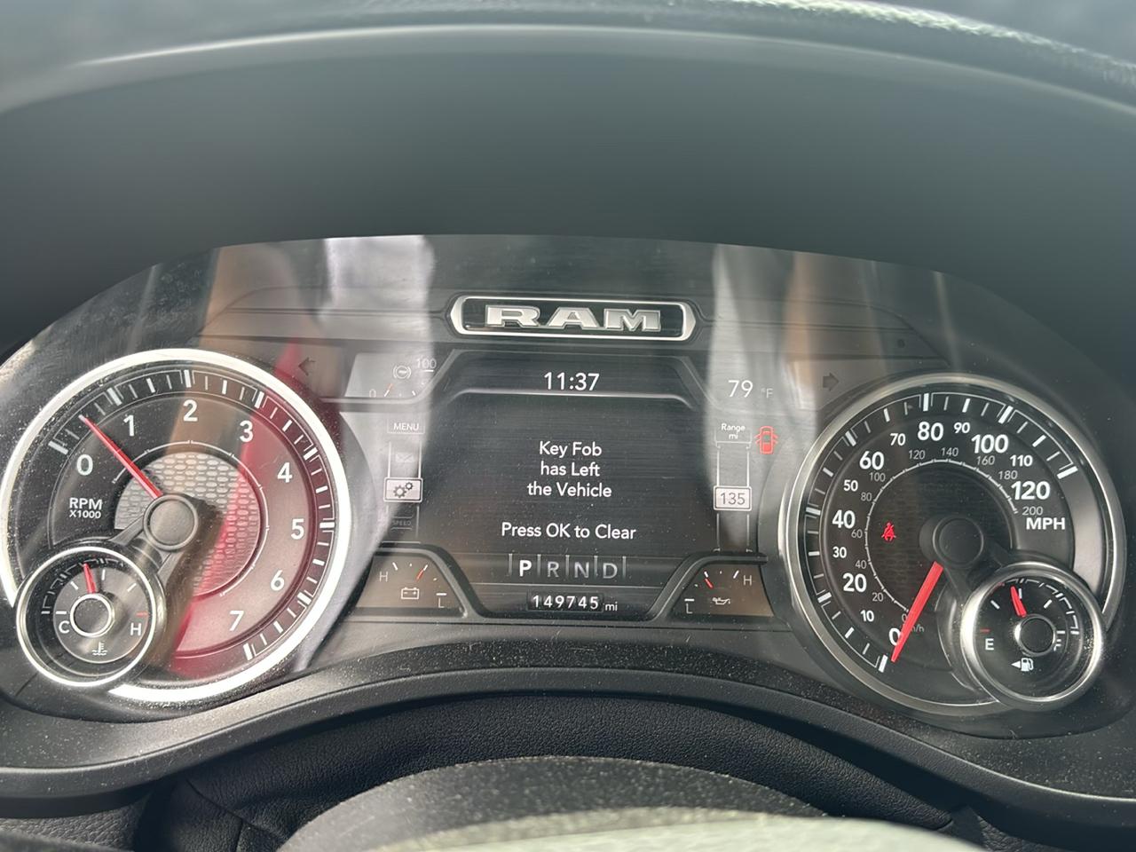 RAM 1500 Big Horn 4x4 Quad Cab 6'4" Box 2020