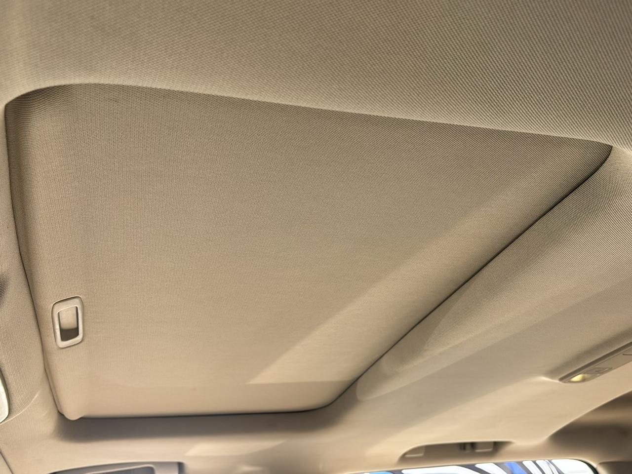 GMC Sierra 1500 4WD Crew Cab 143.5" Denali 2016