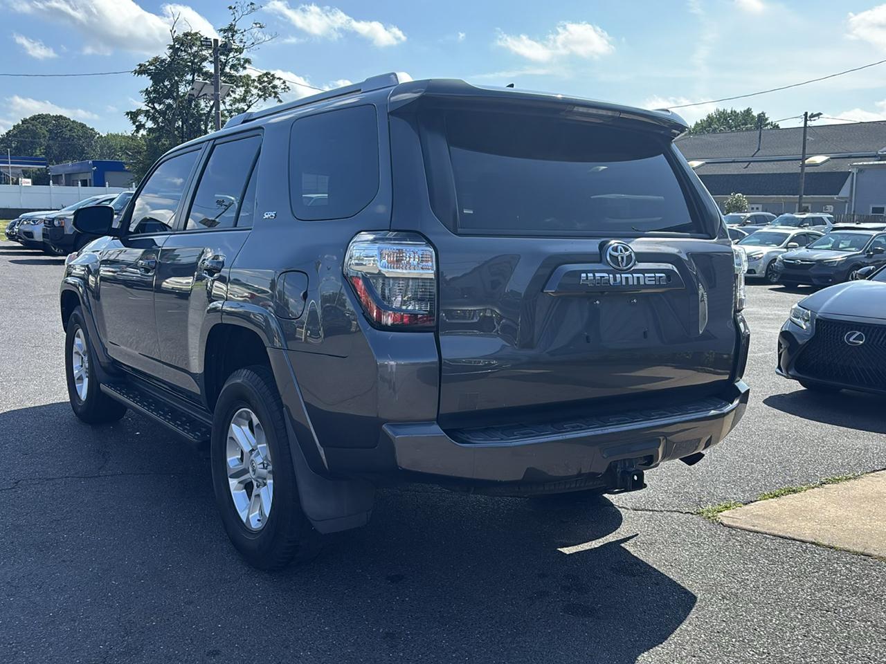 Toyota 4Runner 4WD 4dr V6 Trail Premium (Natl) 2015