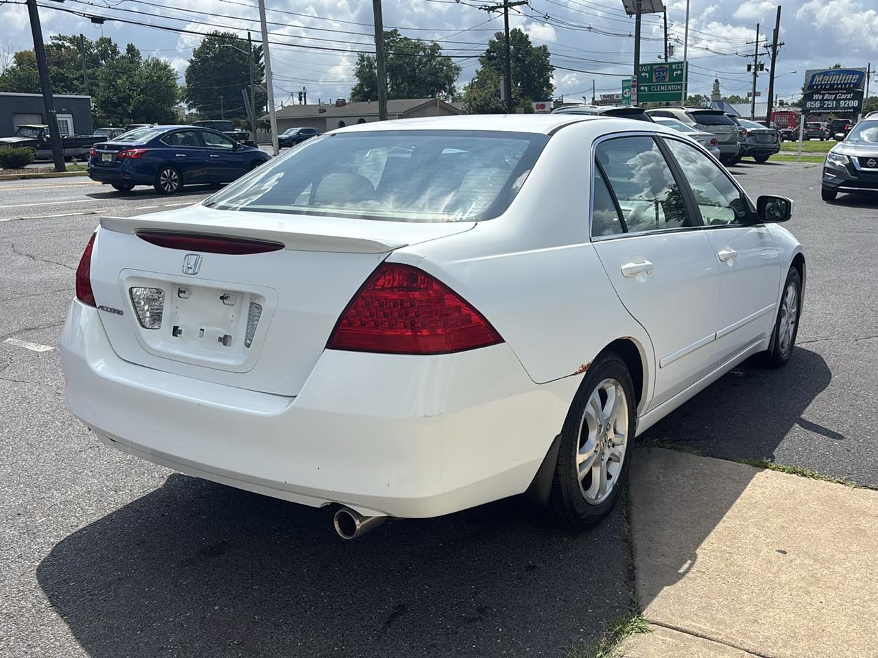 Honda Accord Sdn EX-L AT with NAVI 2006