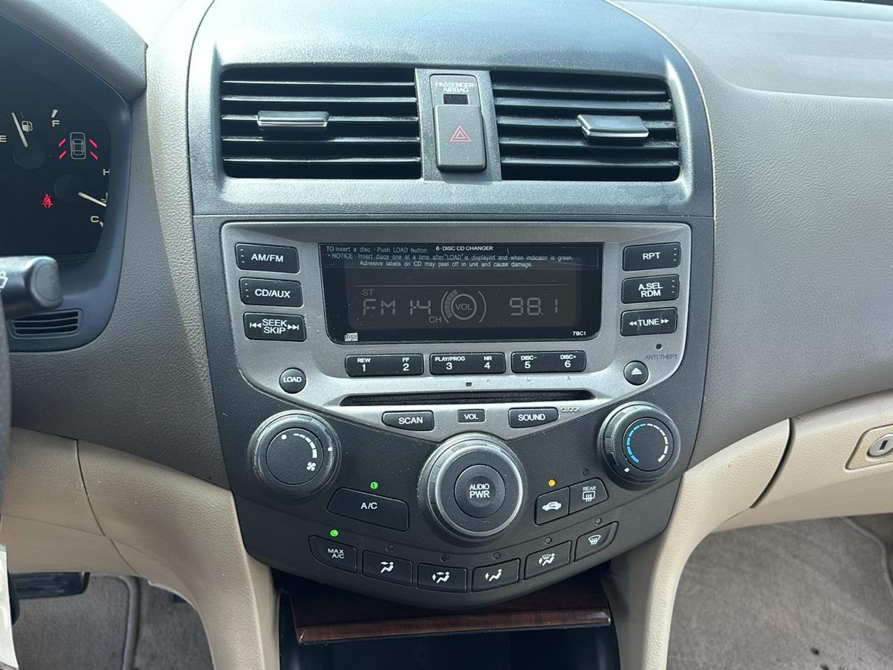 Honda Accord Sdn EX-L AT with NAVI 2006