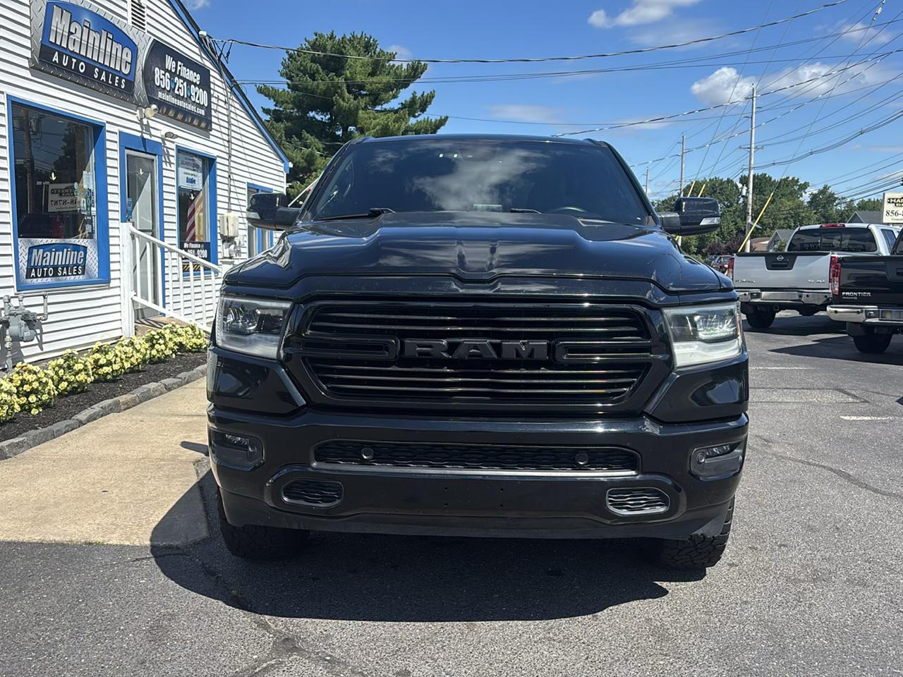 RAM 1500 Big Horn 4x2 Crew Cab 5'7" Box 2021