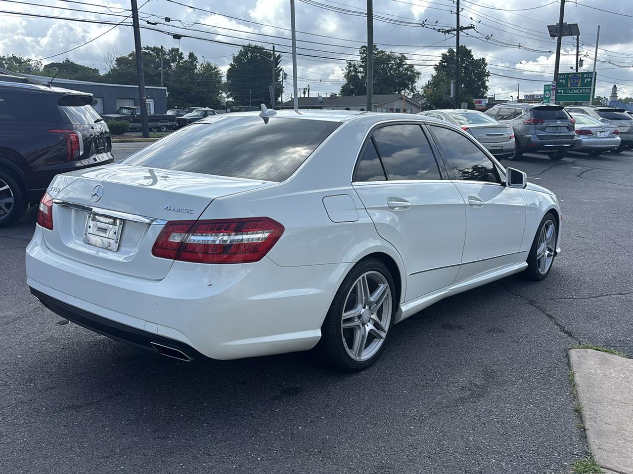 Mercedes-Benz E-Class 4dr Sdn E 350 Sport 4MATIC 2011