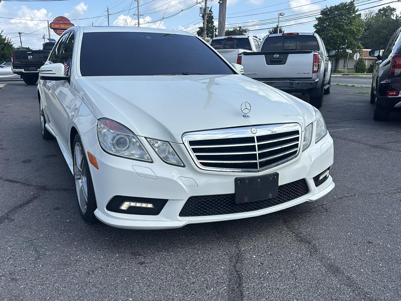 Mercedes-Benz E-Class 4dr Sdn E 350 Sport 4MATIC 2011