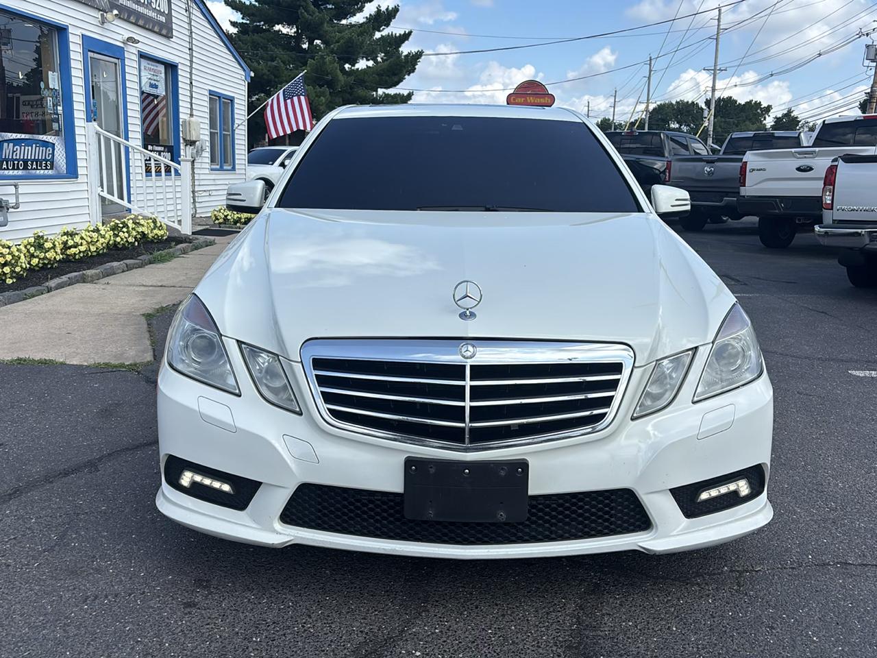 Mercedes-Benz E-Class 4dr Sdn E 350 Sport 4MATIC 2011