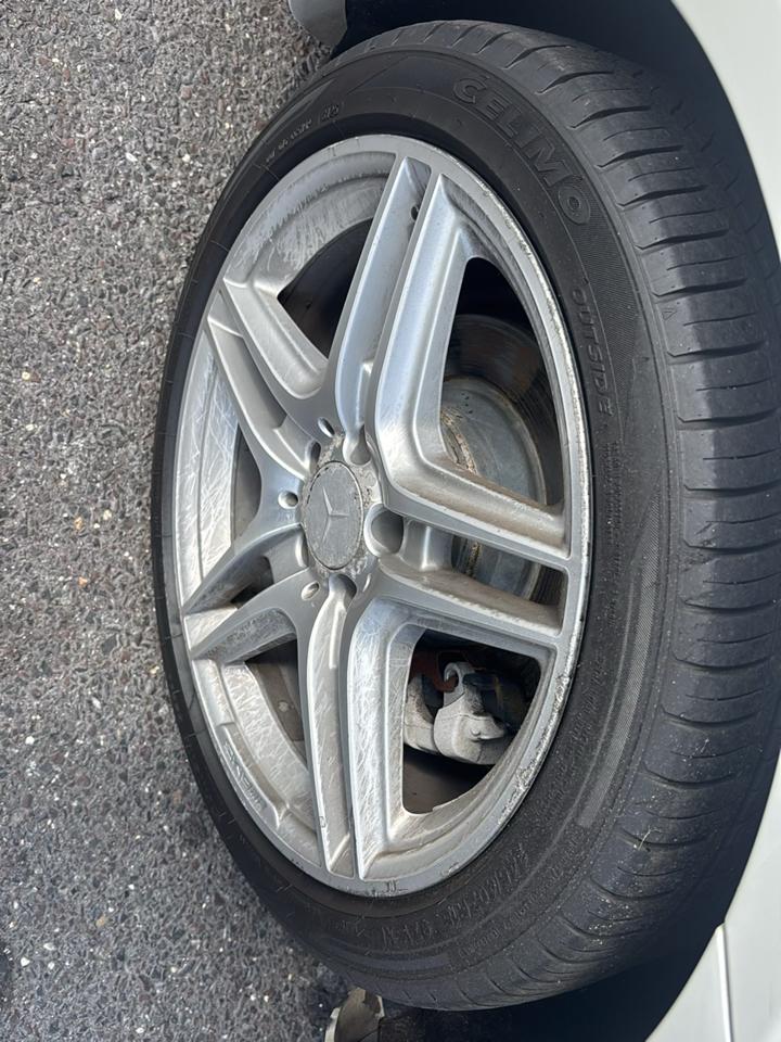 Mercedes-Benz E-Class 4dr Sdn E 350 Sport 4MATIC 2011