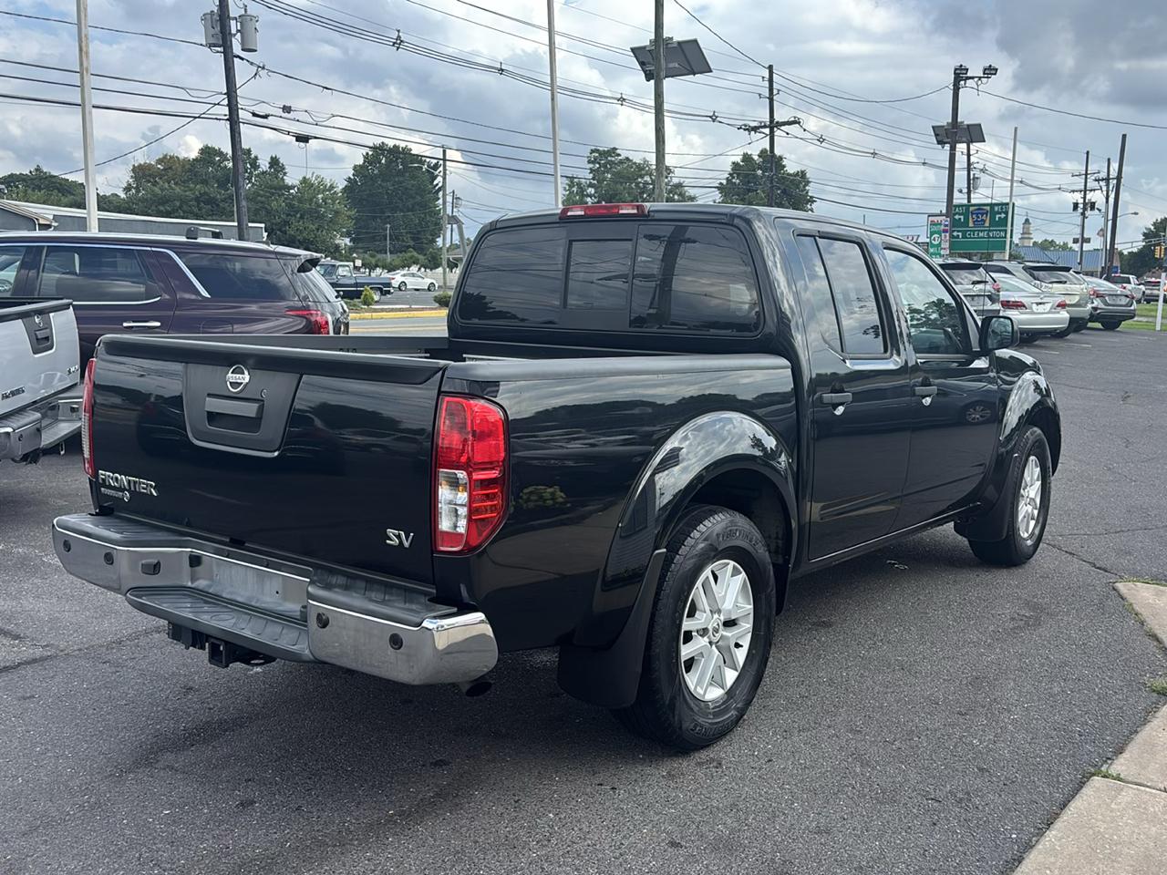 Nissan Frontier Crew Cab 4x2 SV Auto 2020