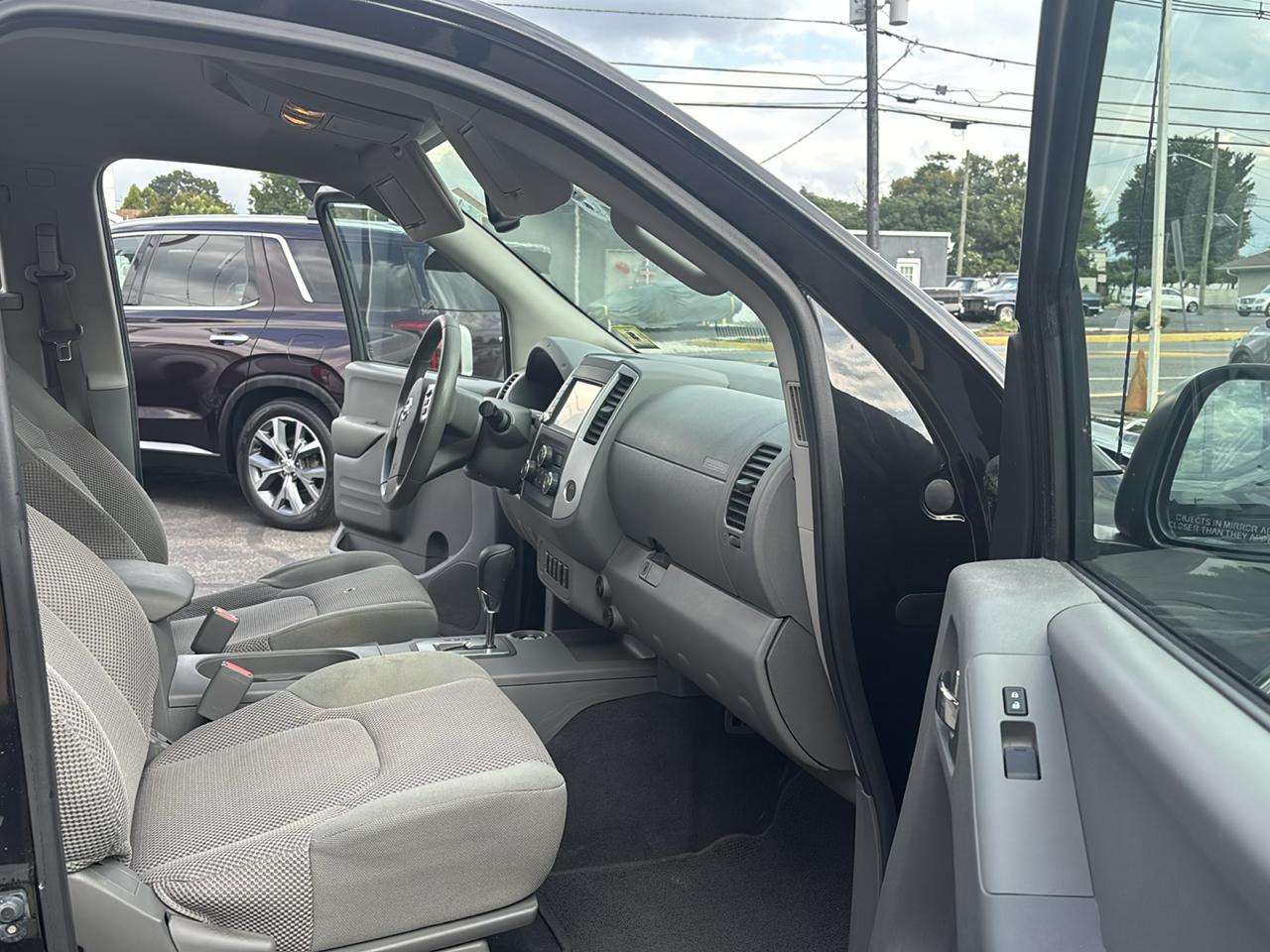 Nissan Frontier Crew Cab 4x2 SV Auto 2020