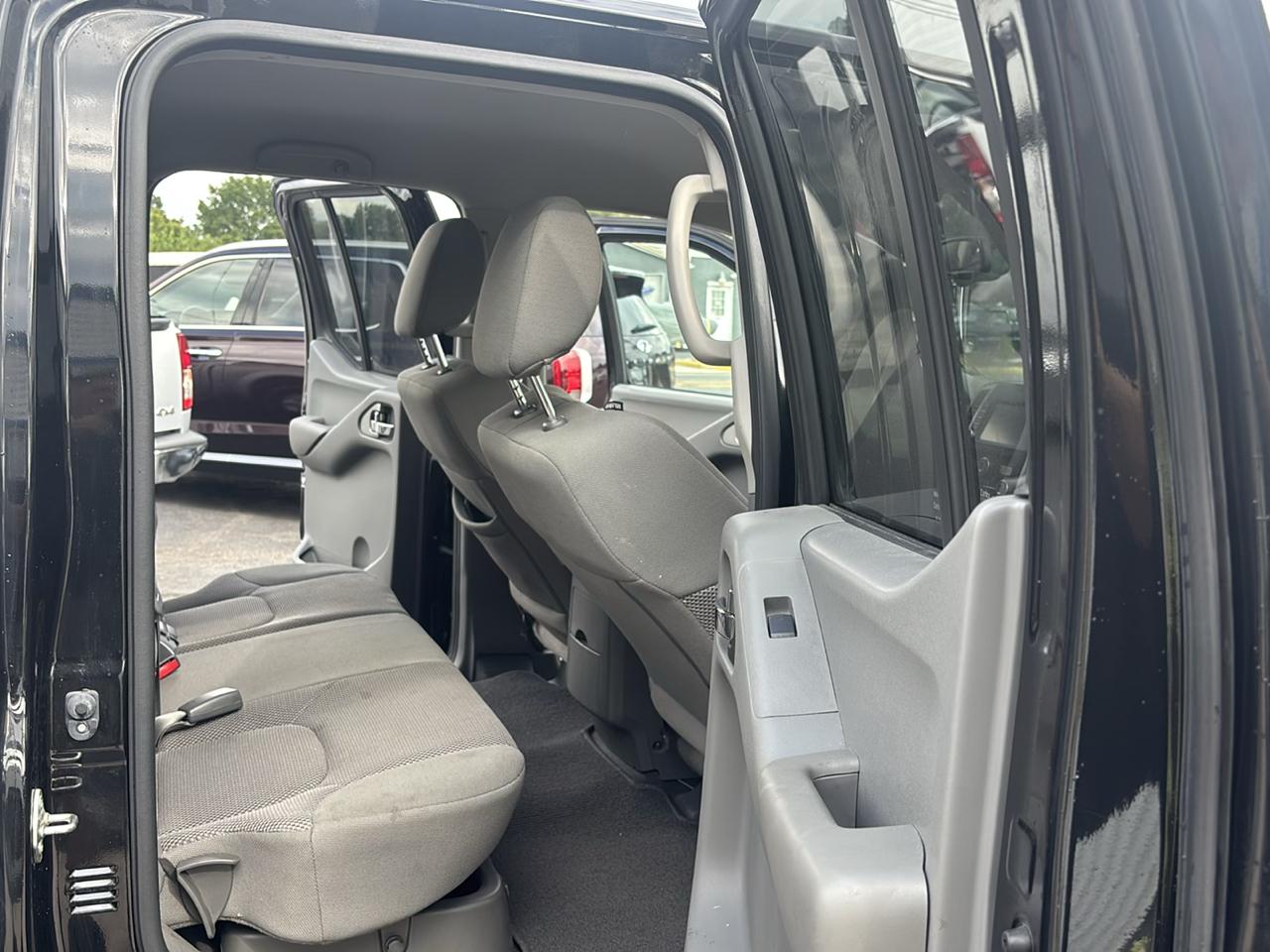 Nissan Frontier Crew Cab 4x2 SV Auto 2020