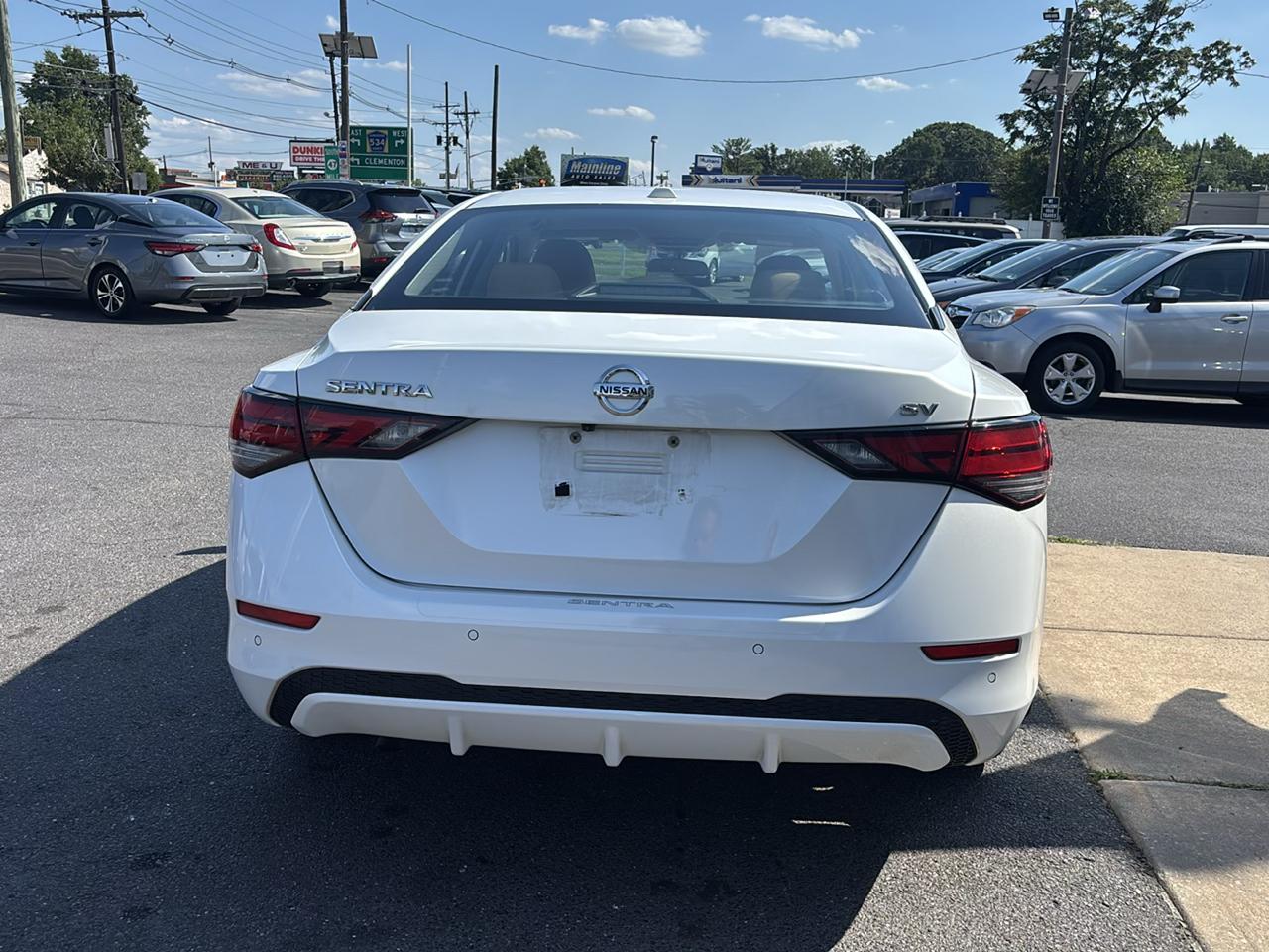 Nissan Sentra SV CVT 2020