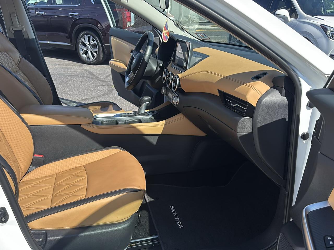 Nissan Sentra SV CVT 2020