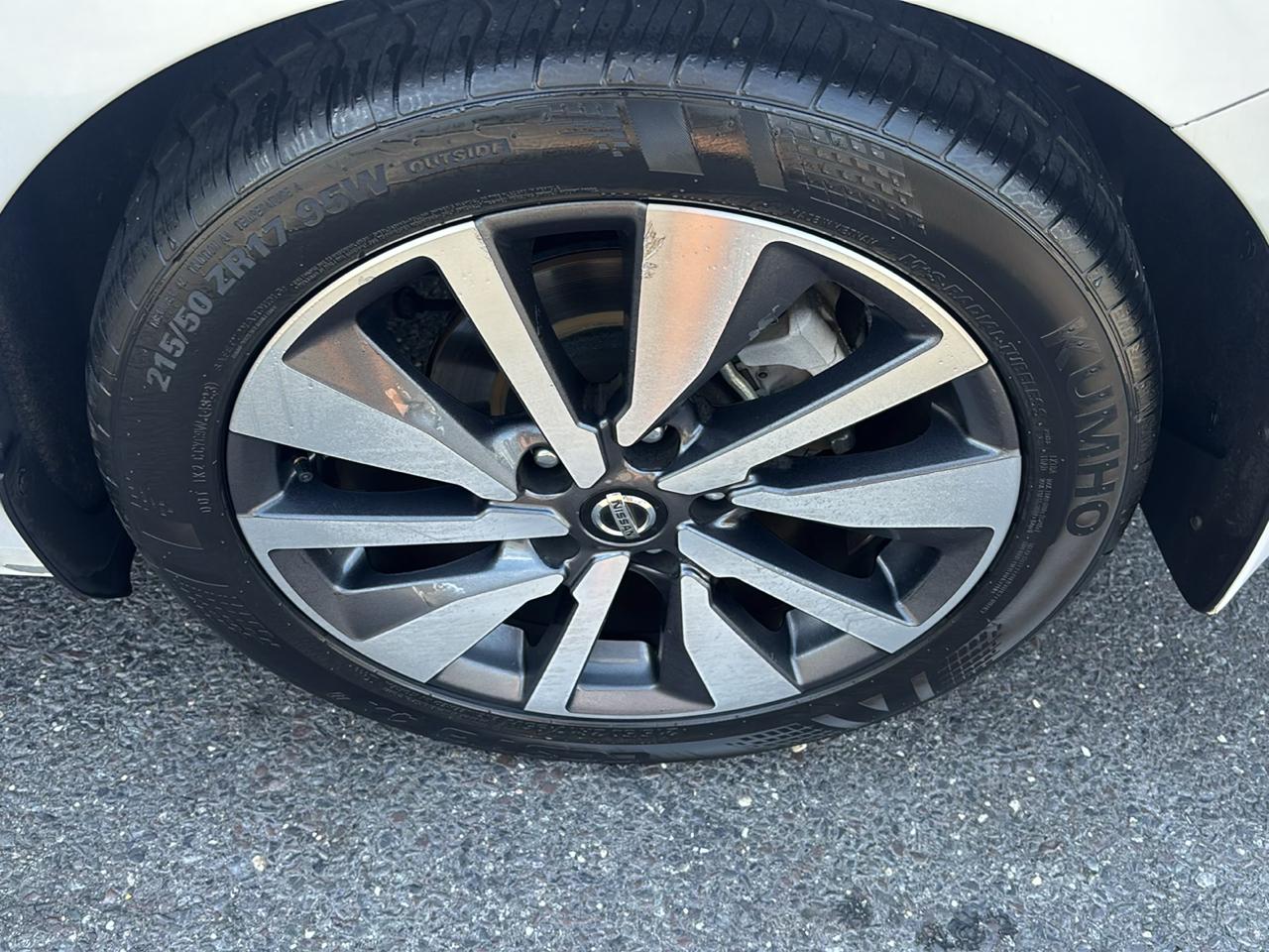 Nissan Sentra SV CVT 2020