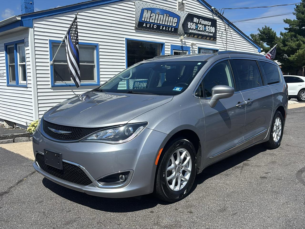 Chrysler Pacifica Touring L FWD 2020