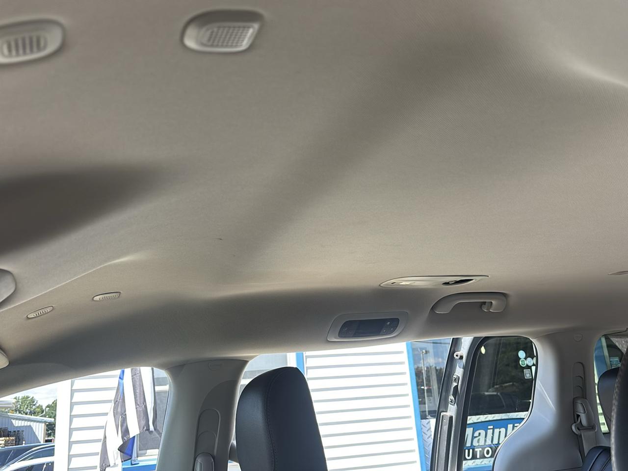 Chrysler Pacifica Touring L FWD 2020