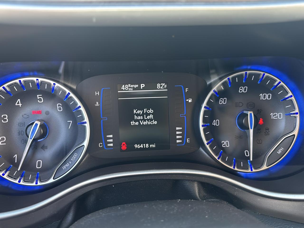 Chrysler Pacifica Touring L FWD 2020