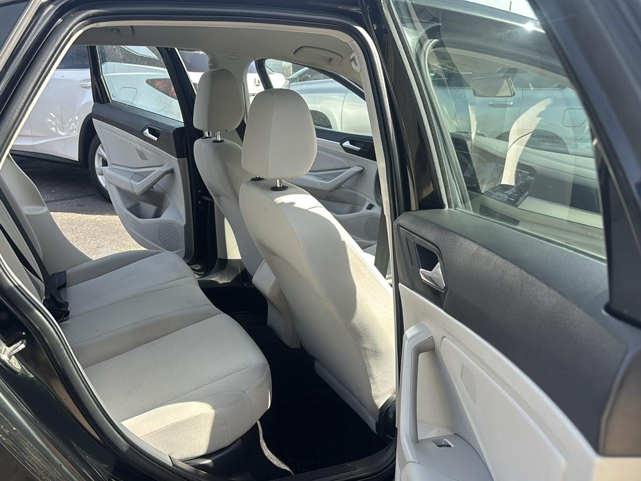 Volkswagen Jetta R-Line Auto 2021