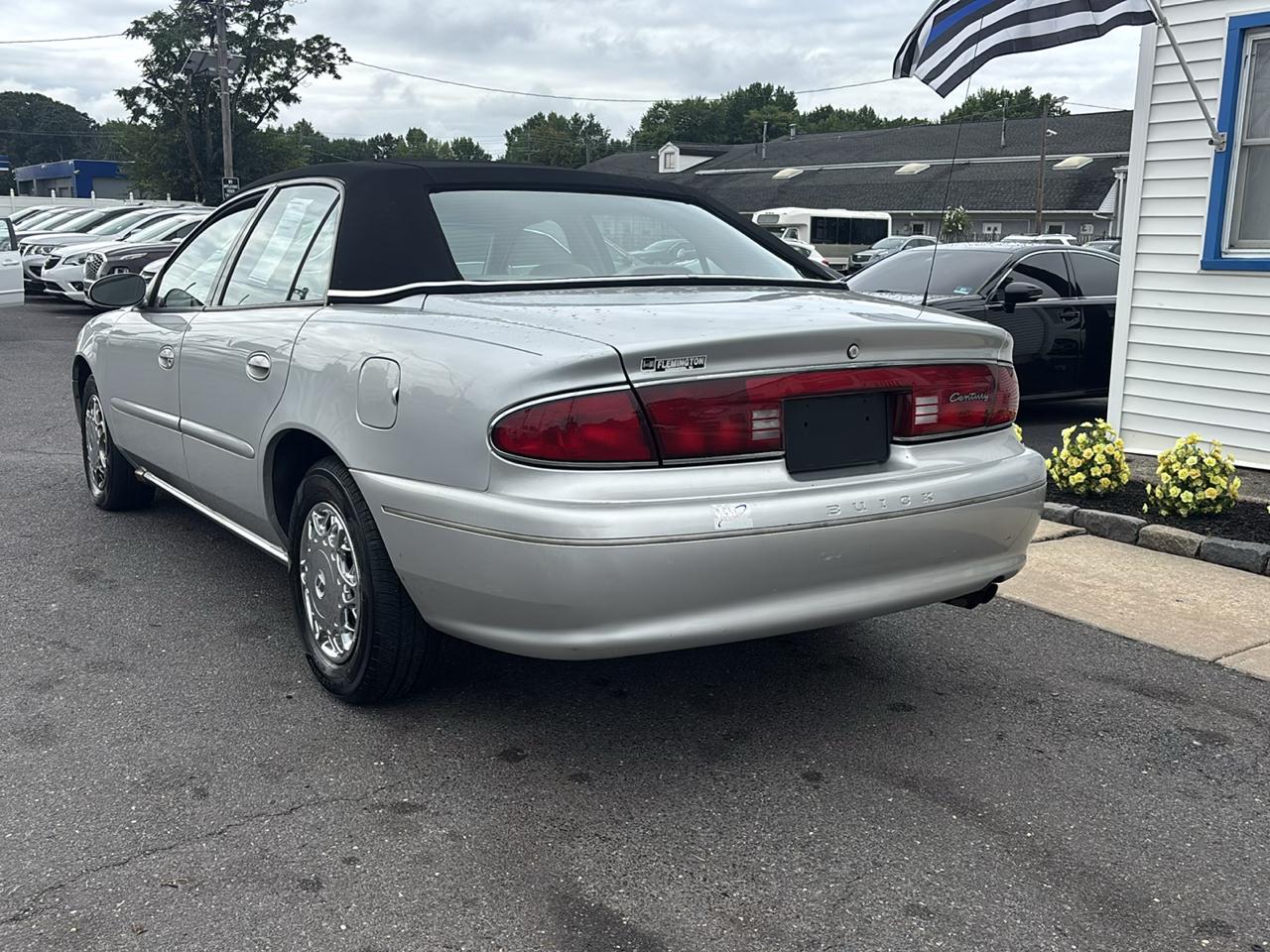 Buick Century 4dr Sdn Custom 2003
