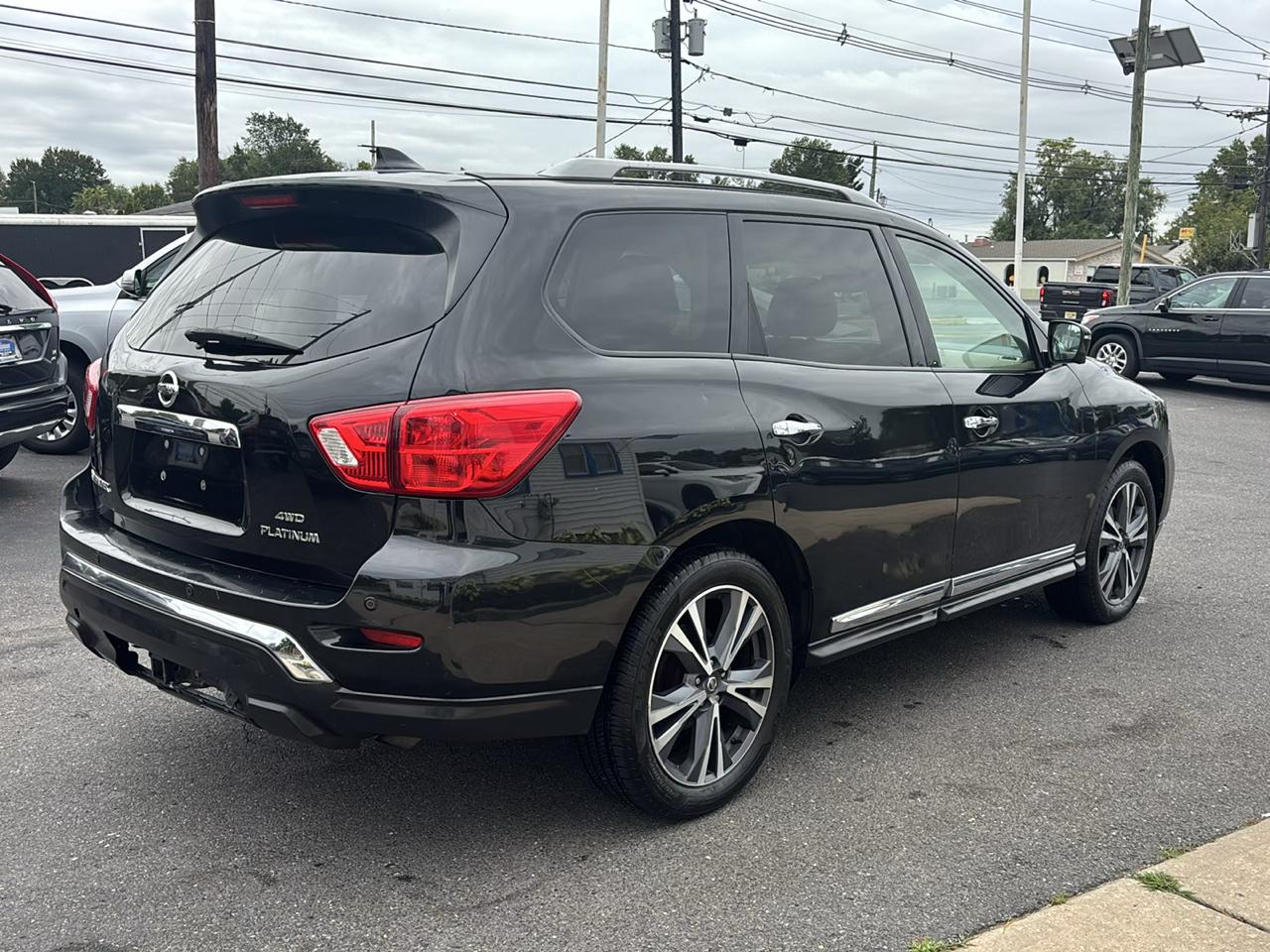 Nissan Pathfinder 4x4 Platinum 2020