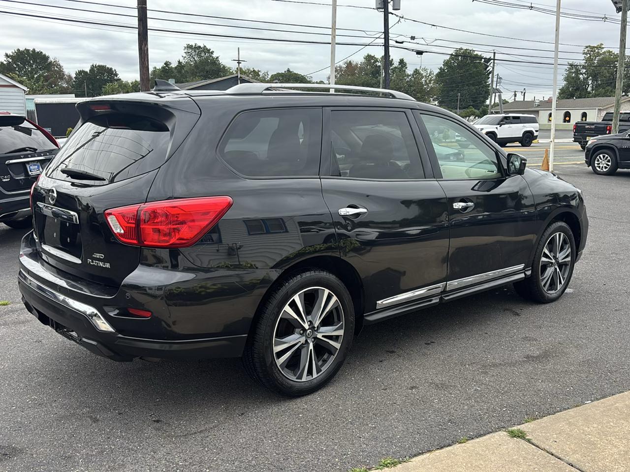 Nissan Pathfinder 4x4 Platinum 2020