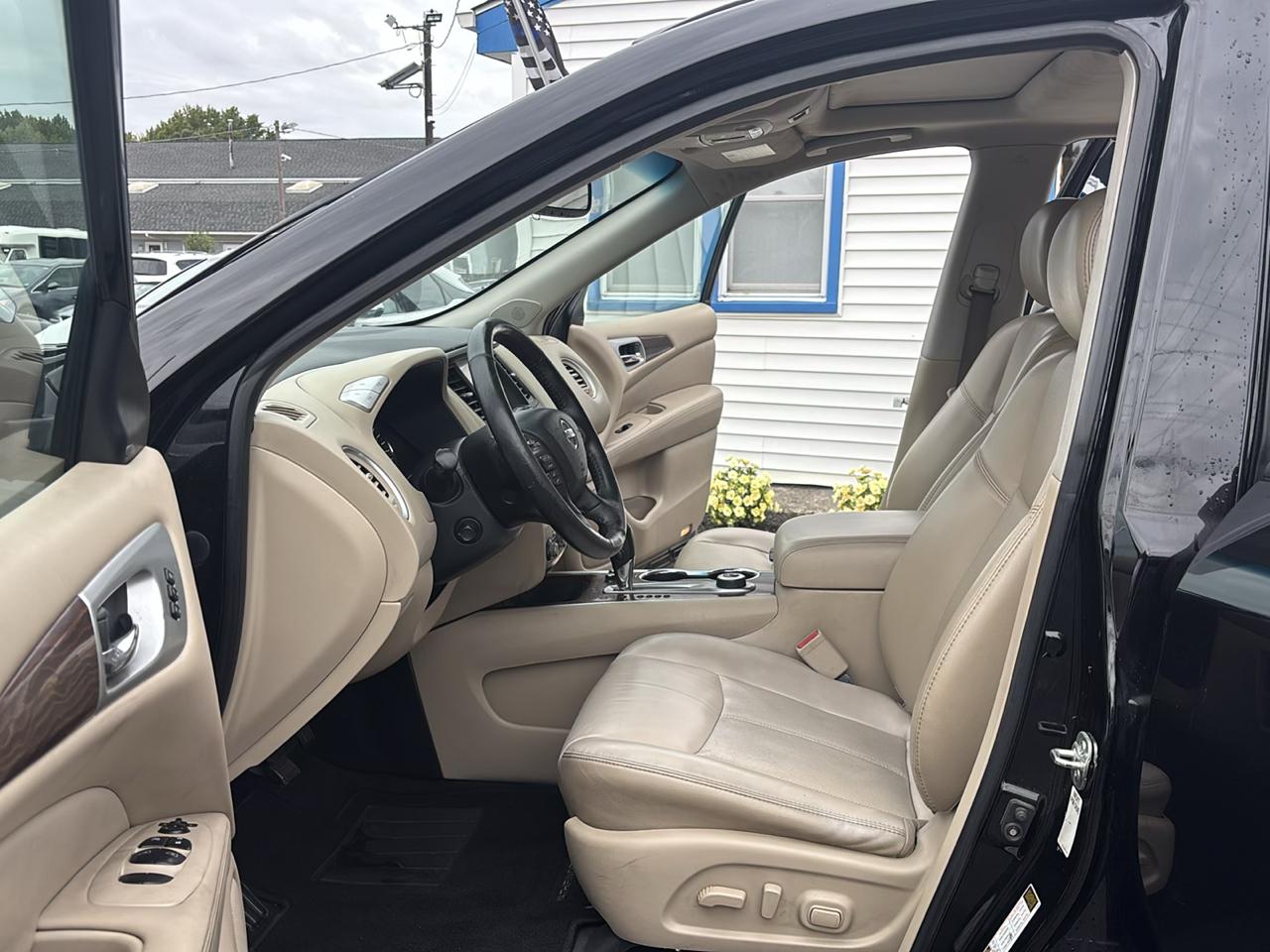 Nissan Pathfinder 4x4 Platinum 2020