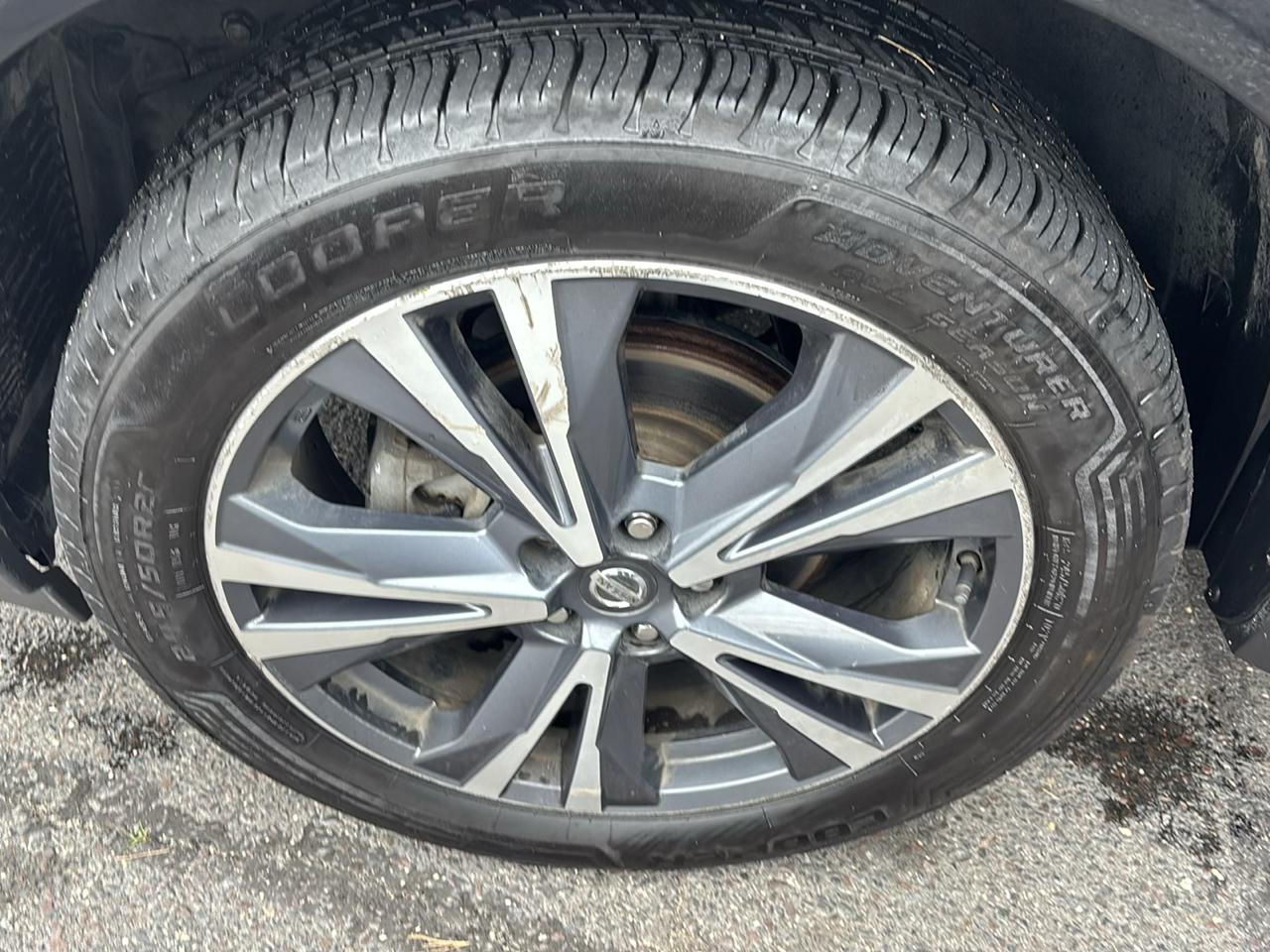 Nissan Pathfinder 4x4 Platinum 2020