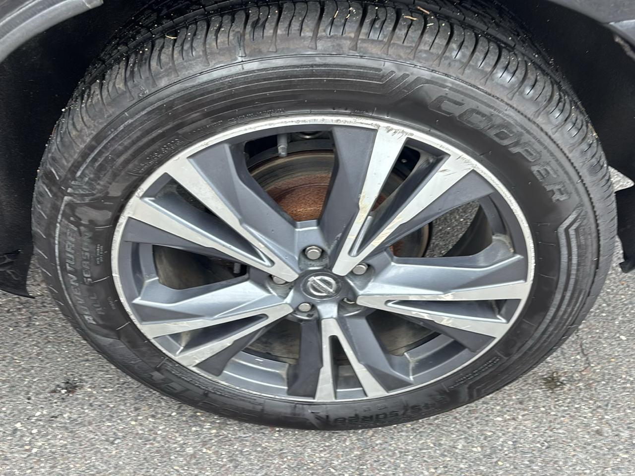 Nissan Pathfinder 4x4 Platinum 2020