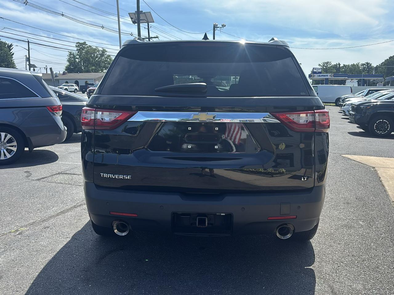 Chevrolet Traverse FWD 4dr LT Cloth w/1LT 2021