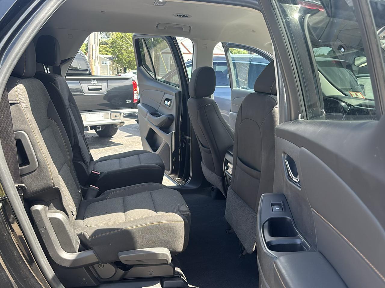 Chevrolet Traverse FWD 4dr LT Cloth w/1LT 2021