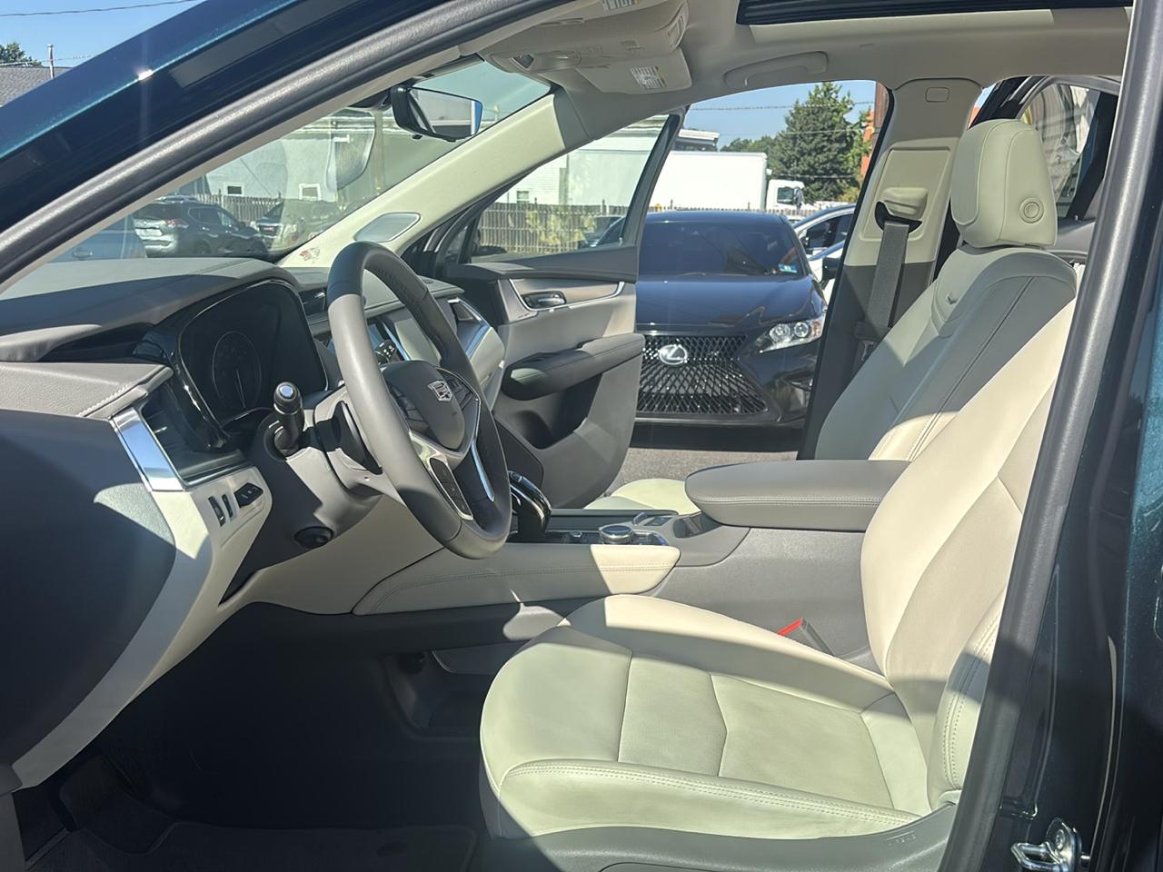 Cadillac XT5 AWD 4dr Premium Luxury 2024