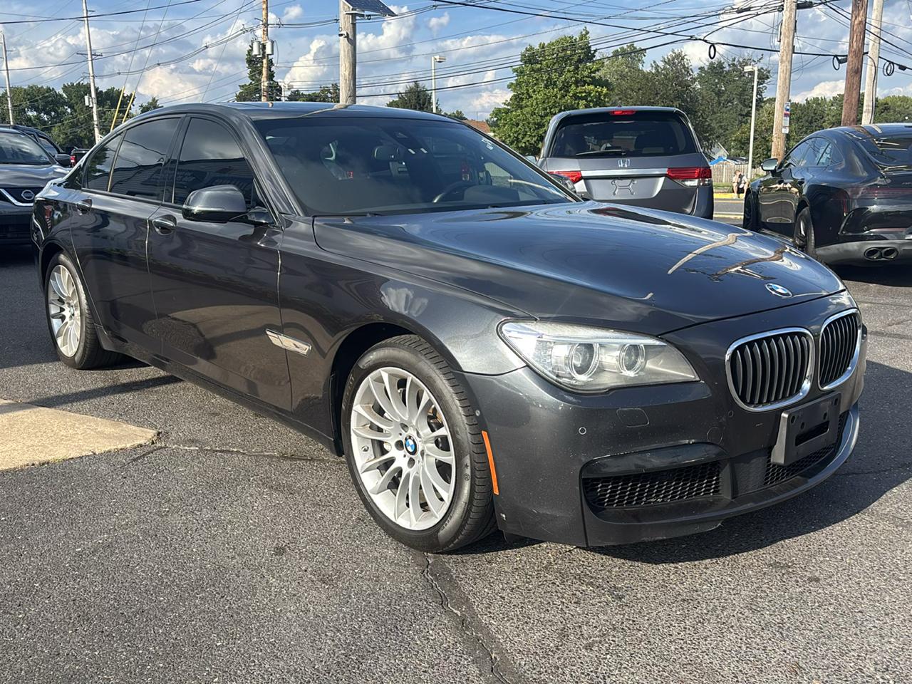 BMW 7 Series 4dr Sdn 740i RWD 2014