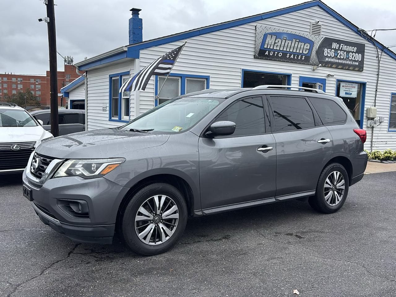 Nissan Pathfinder 4x4 SV 2019