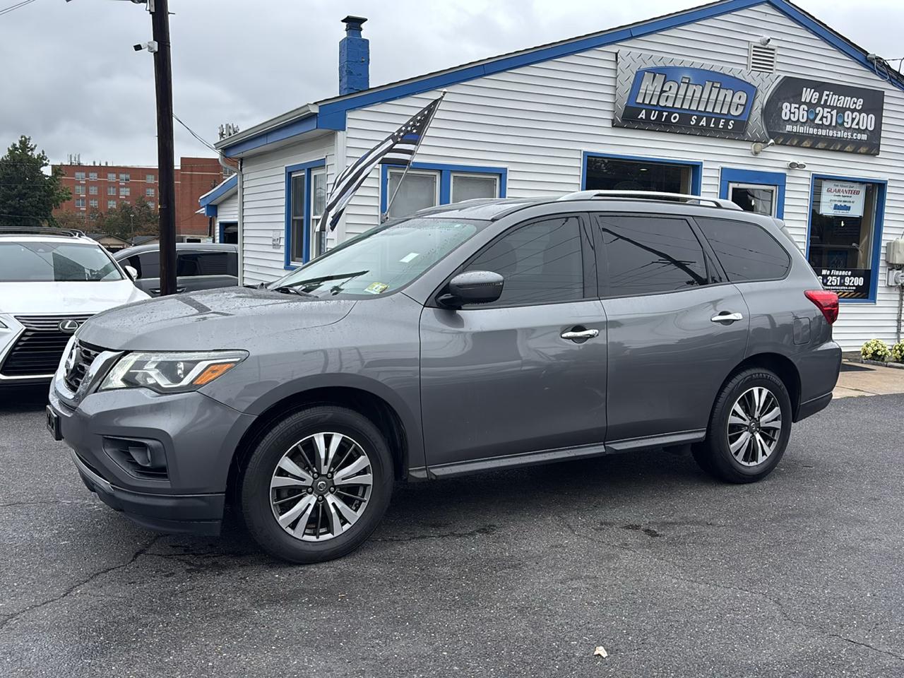 Nissan Pathfinder 4x4 SV 2019