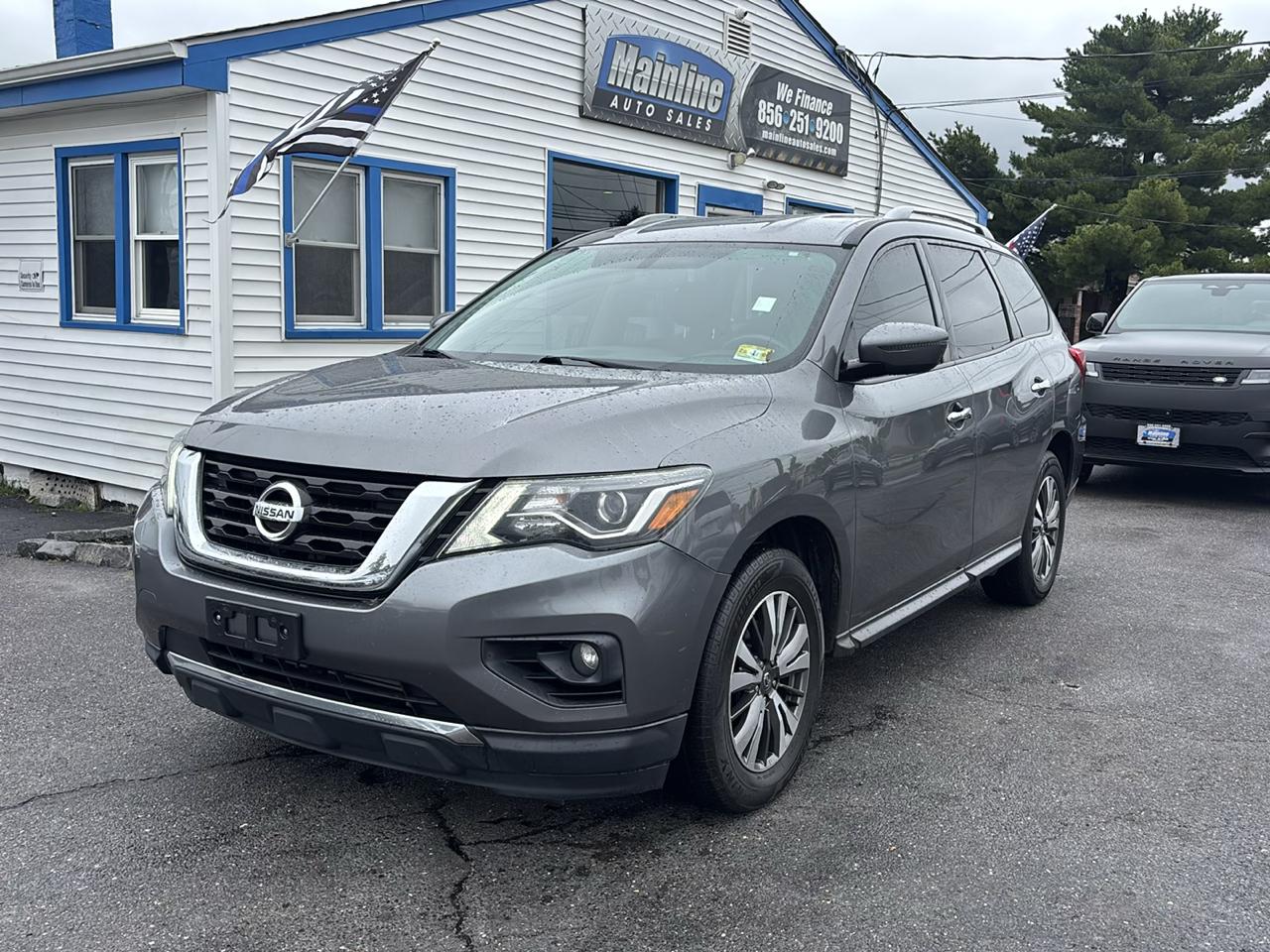 Nissan Pathfinder 4x4 SV 2019