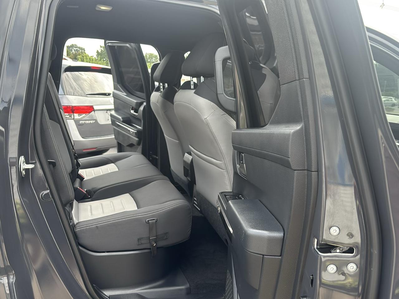 Toyota Tacoma 4WD TRD Off Road Double Cab 5' Bed MT (Natl) 2025