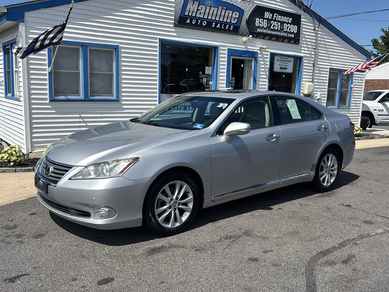 Lexus ES 350 4dr Sdn 2010