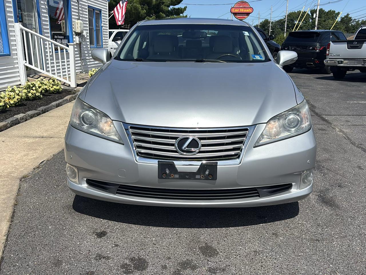 Lexus ES 350 4dr Sdn 2010