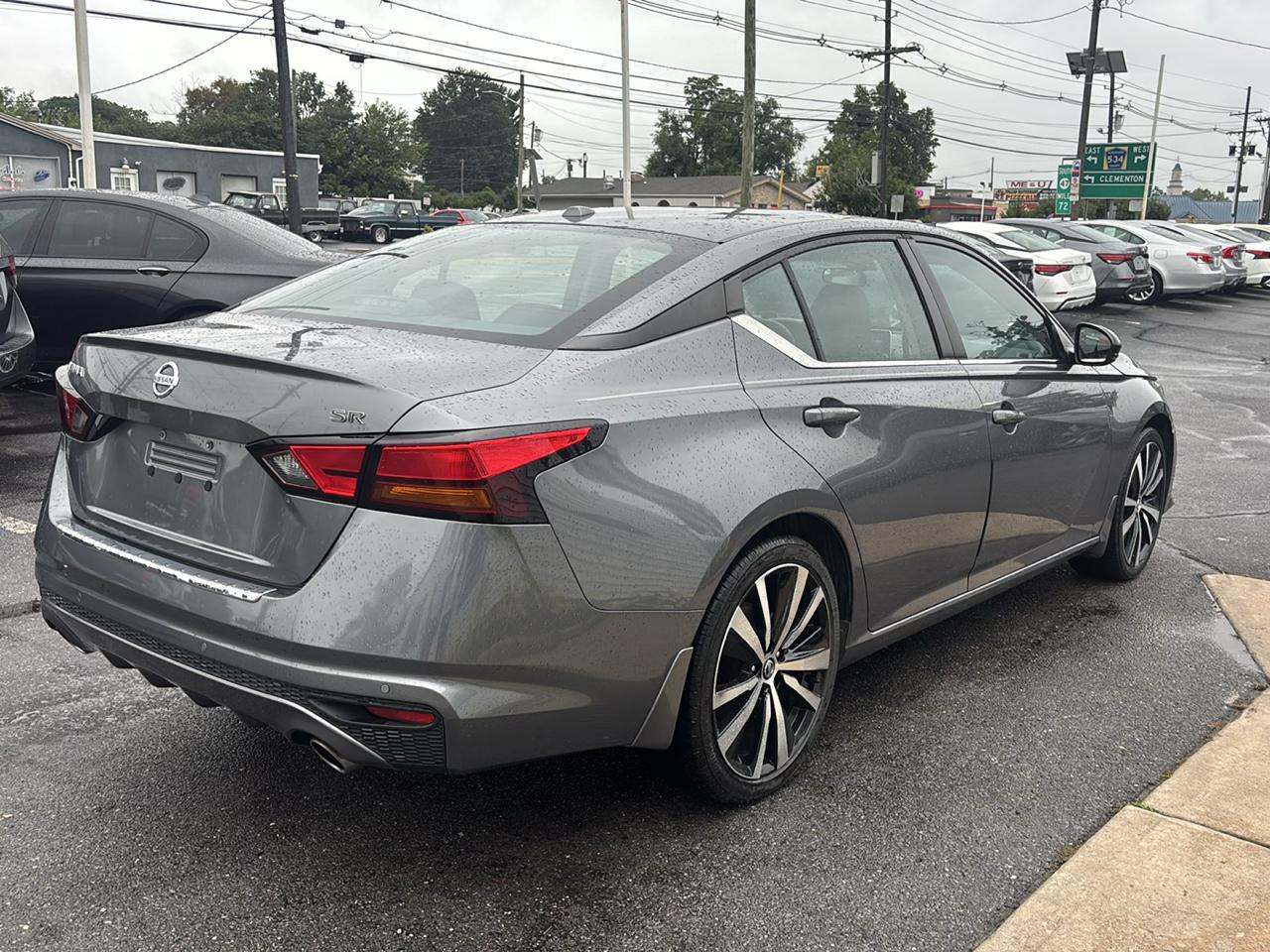 Nissan Altima 2.5 SR Sedan 2021