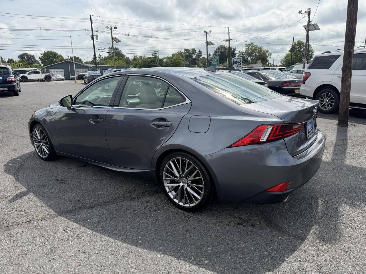 Lexus IS 250 4dr Sport Sdn Auto AWD 2014