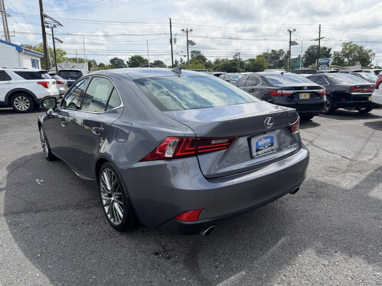 Lexus IS 250 4dr Sport Sdn Auto AWD 2014