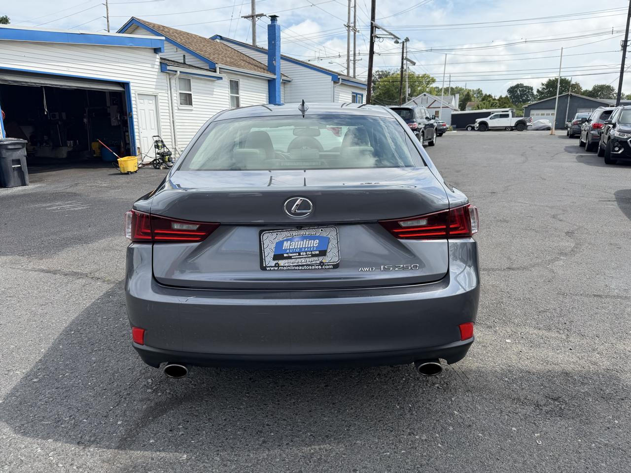 Lexus IS 250 4dr Sport Sdn Auto AWD 2014
