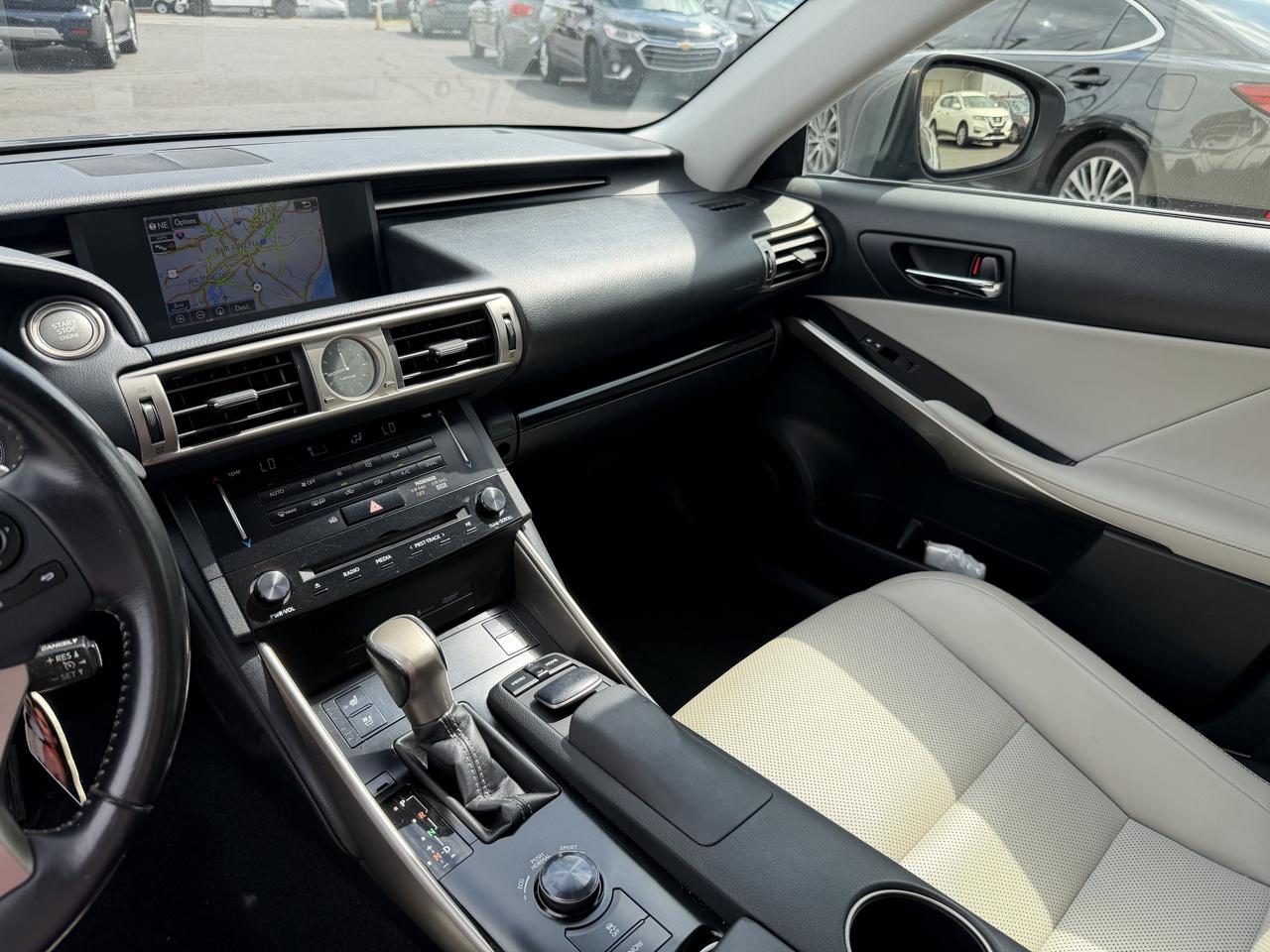 Lexus IS 250 4dr Sport Sdn Auto AWD 2014
