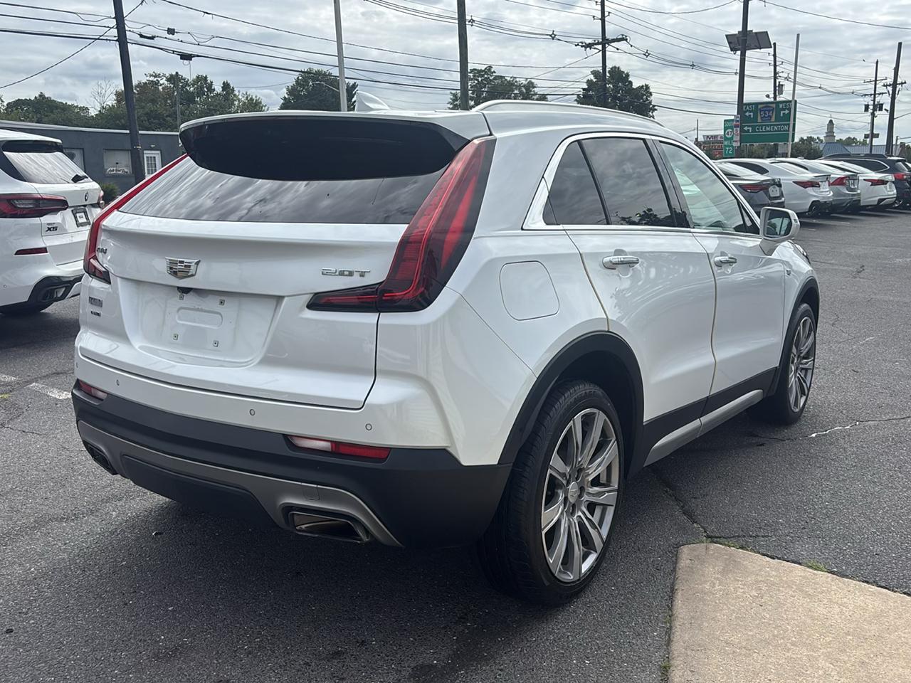 Cadillac XT4 AWD 4dr Premium Luxury 2019