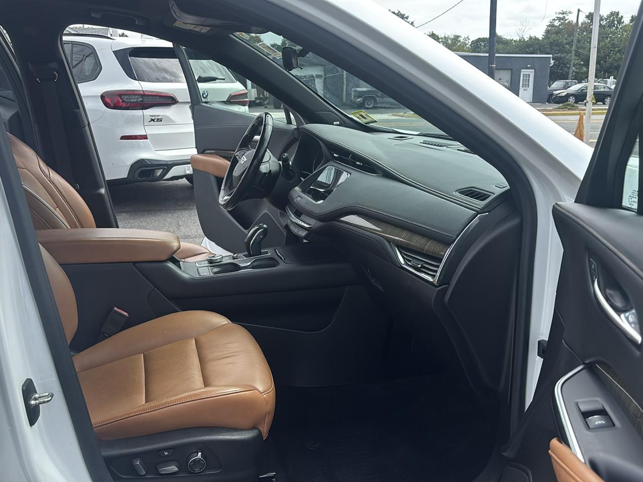 Cadillac XT4 AWD 4dr Premium Luxury 2019